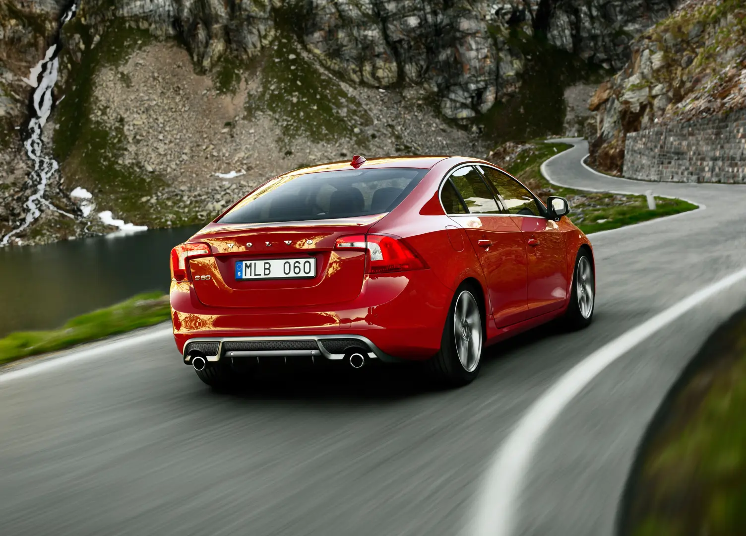 Volvo S60 S60 2.0 D D3 R-Design 6