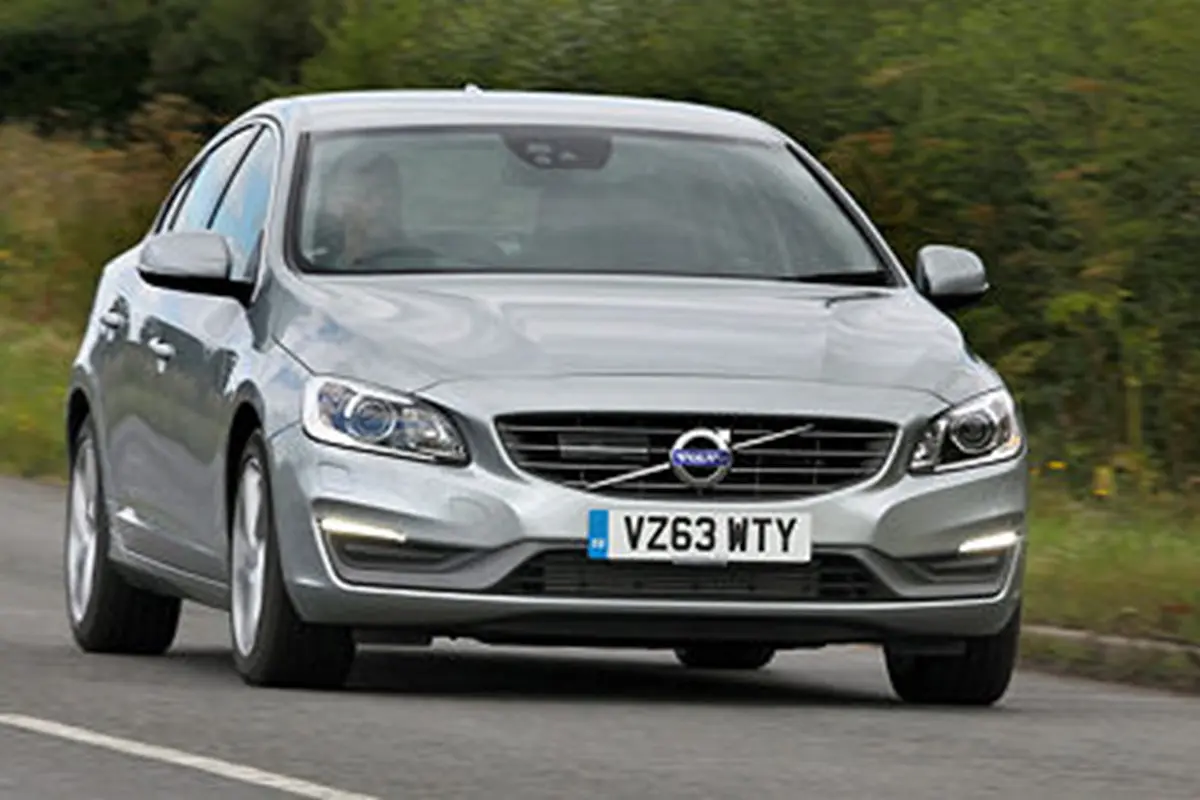 Volvo S60 S60 2.0 D D4 Geartronic 3