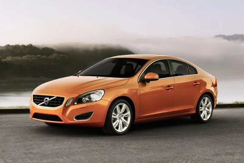 Volvo S60 S60 2.0 T5 Advance Geartronic 4