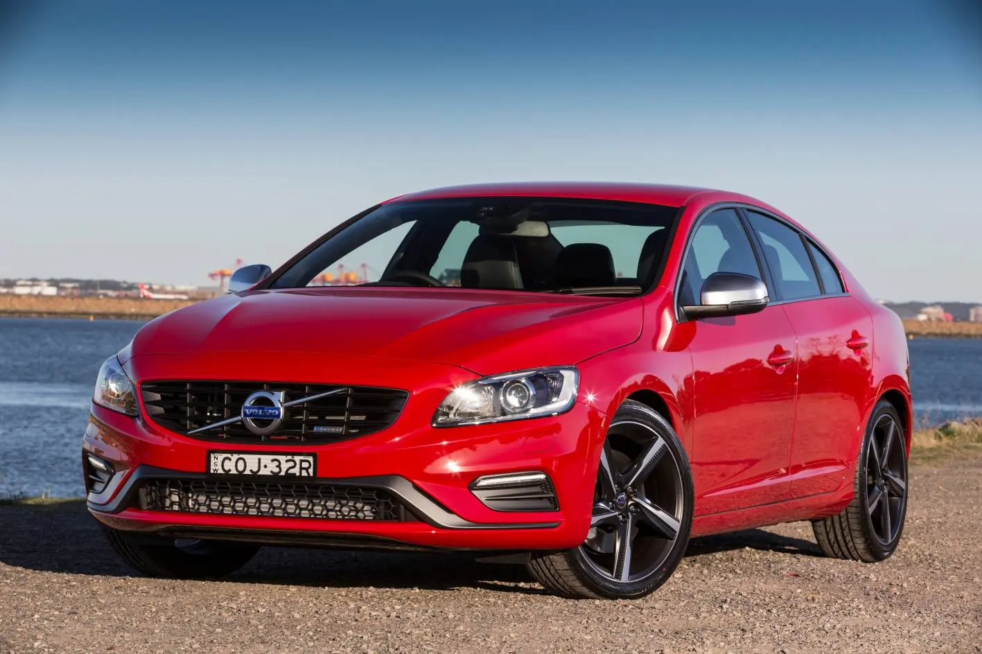 Volvo S60 S60 2.0 T5 R-Design Geartronic 4