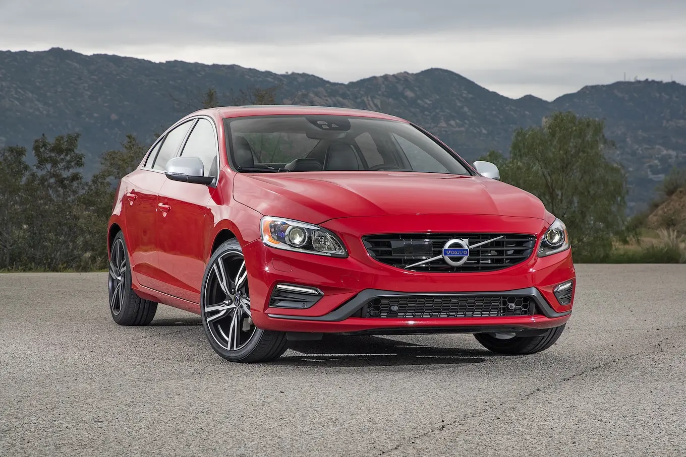 Volvo S60 S60 2.0 T6 AWD R-Design Geartronic 7