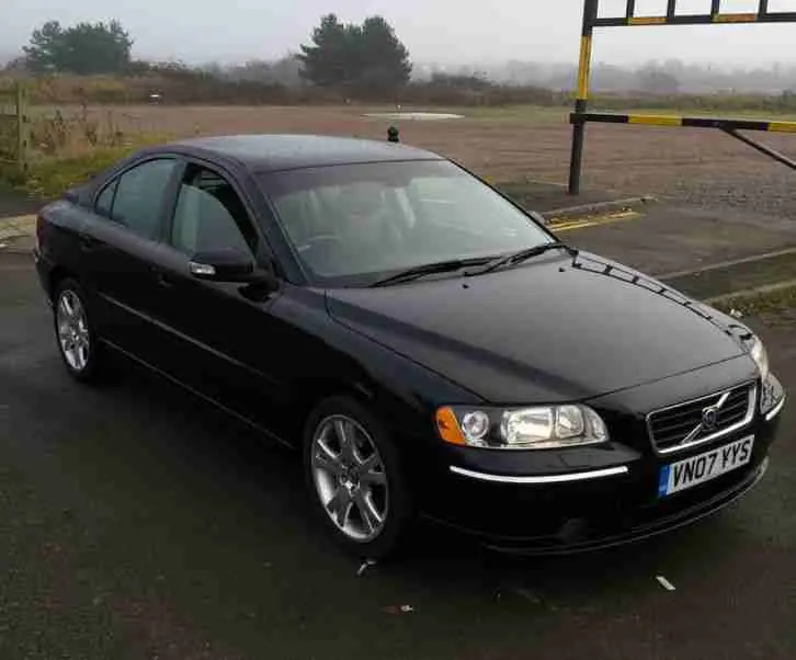 Volvo S60 S60 2.4 D D5 Premium Edition 1