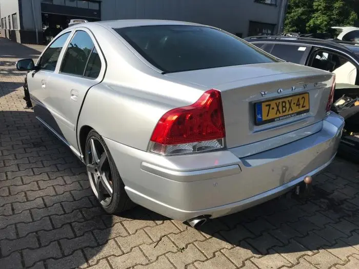 Volvo S60 S60 2.4 D D5 Premium Edition 3