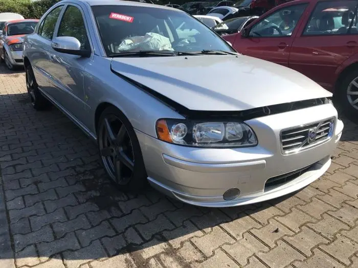 Volvo S60 S60 2.4 D D5 Premium Edition 4