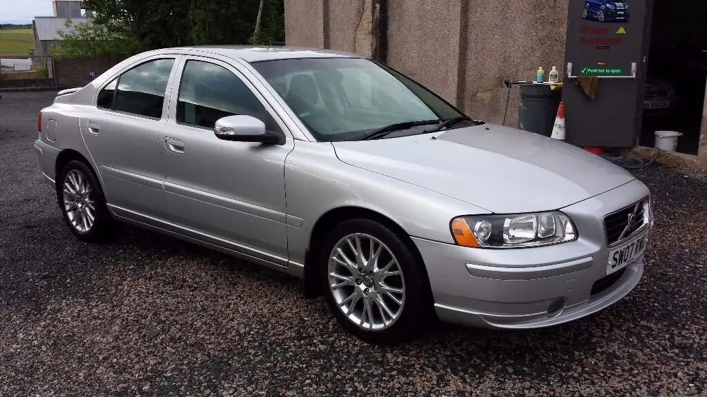 Volvo S60 S60 2.4 D D5 Sports Edition 2