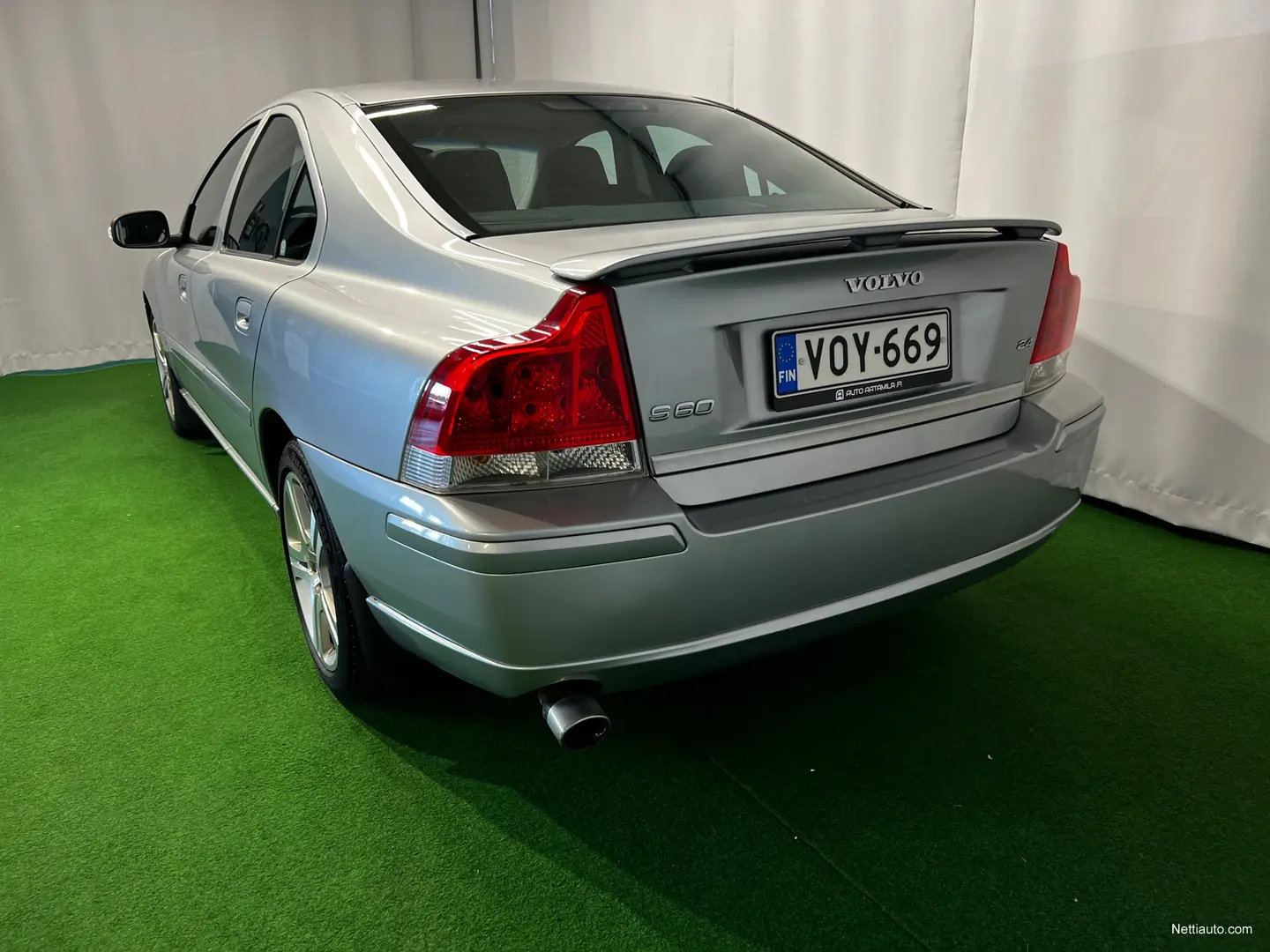 Volvo S60 S60 2.4 D D5 Premium Edition 5