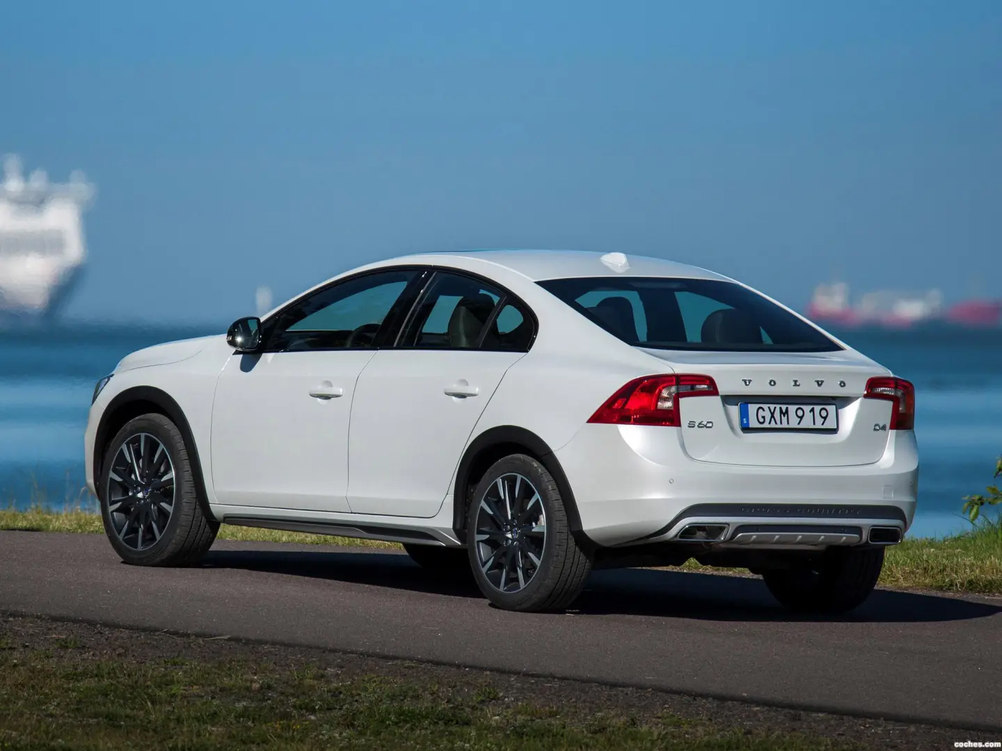 Volvo S60 S60 Cross Country 2.0 D D4 Advance Geartronic 2