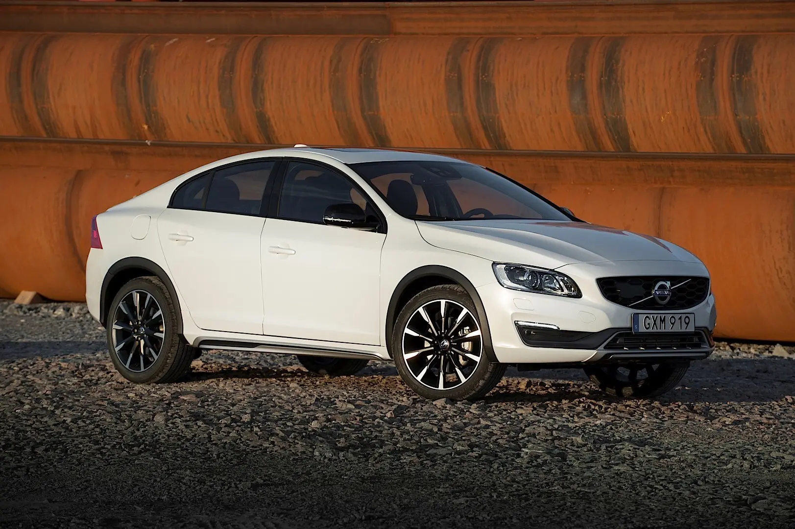 Volvo S60 S60 Cross Country 2.0 D D4 Advance Geartronic 4