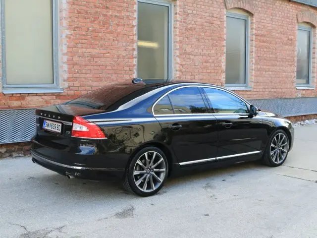 Volvo S80 S80 2.0 T5 Advance Geartronic 4