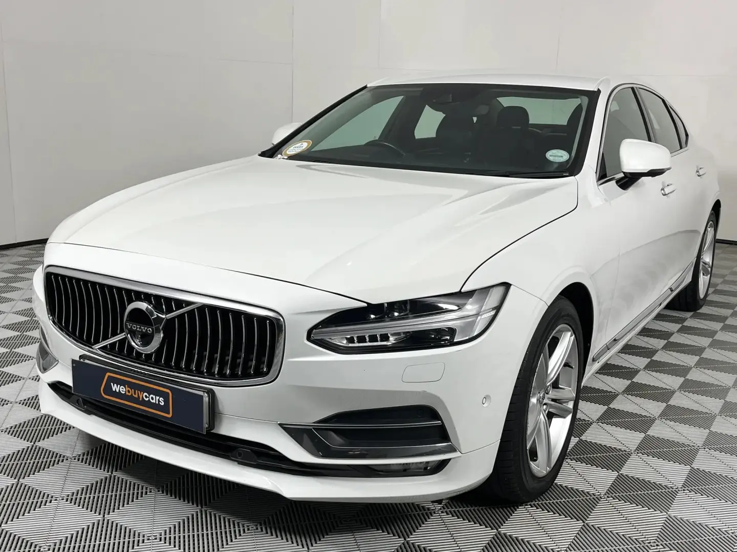 Volvo S90 S90 2.0 D D5 AWD Momentum Geartronic 5
