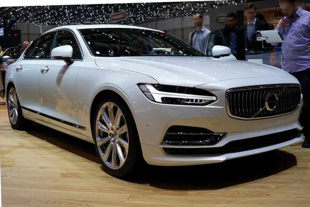 Volvo S90 S90 2.0 D B5 AWD Plus Dark 3
