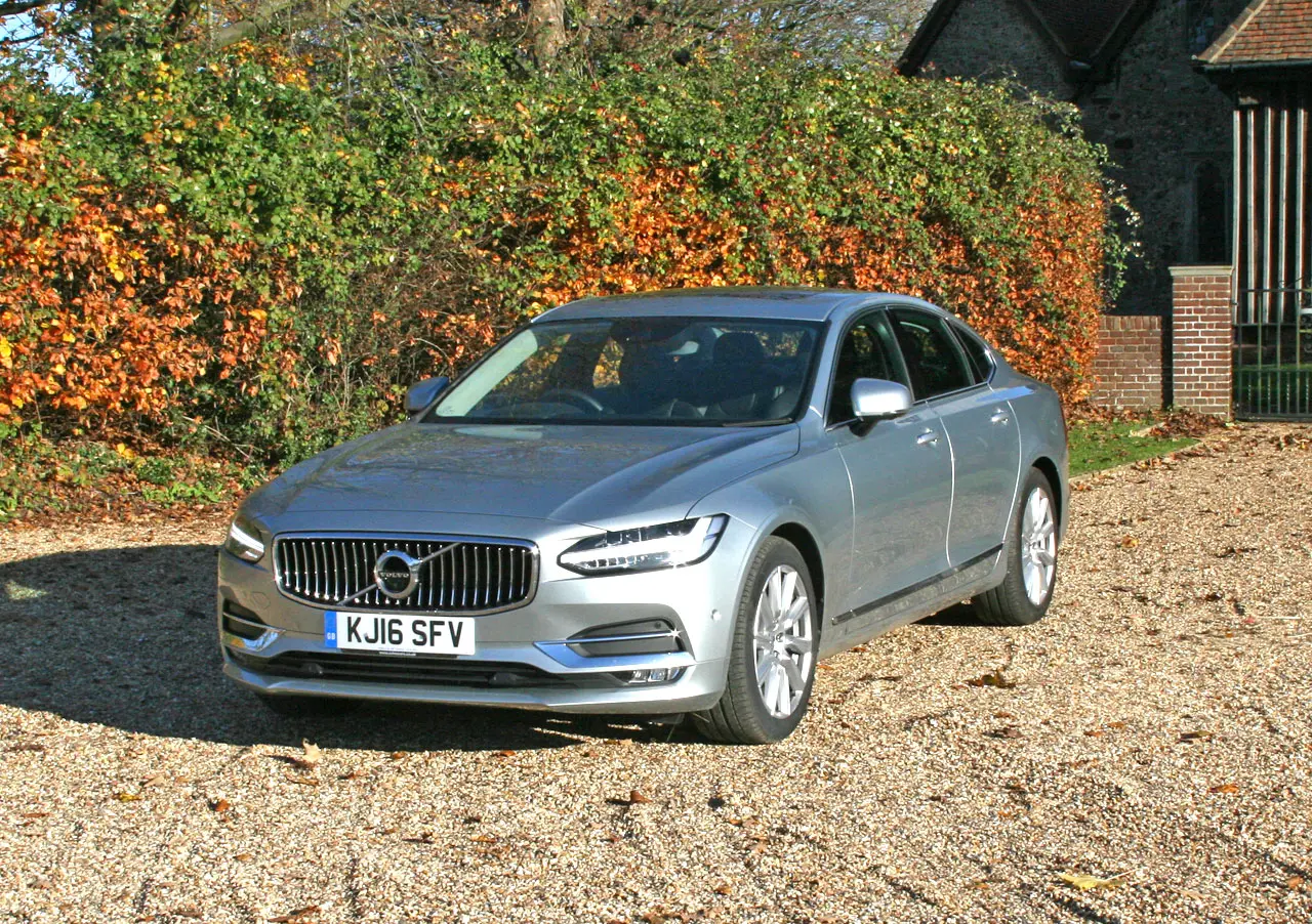 Volvo S90 S90 2.0 D D4 Inscription Geartronic 1