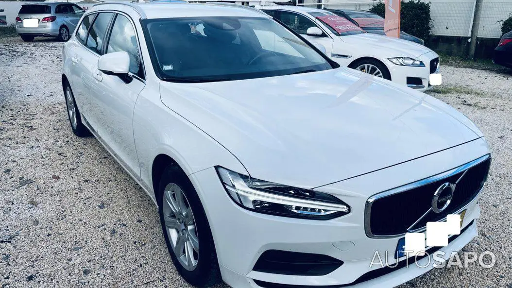 Volvo S90 S90 2.0 D D4 Momentum Plus Geartronic 4
