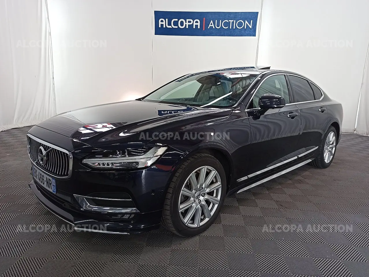 Volvo S90 S90 2.0 D D5 AWD Momentum Geartronic 3