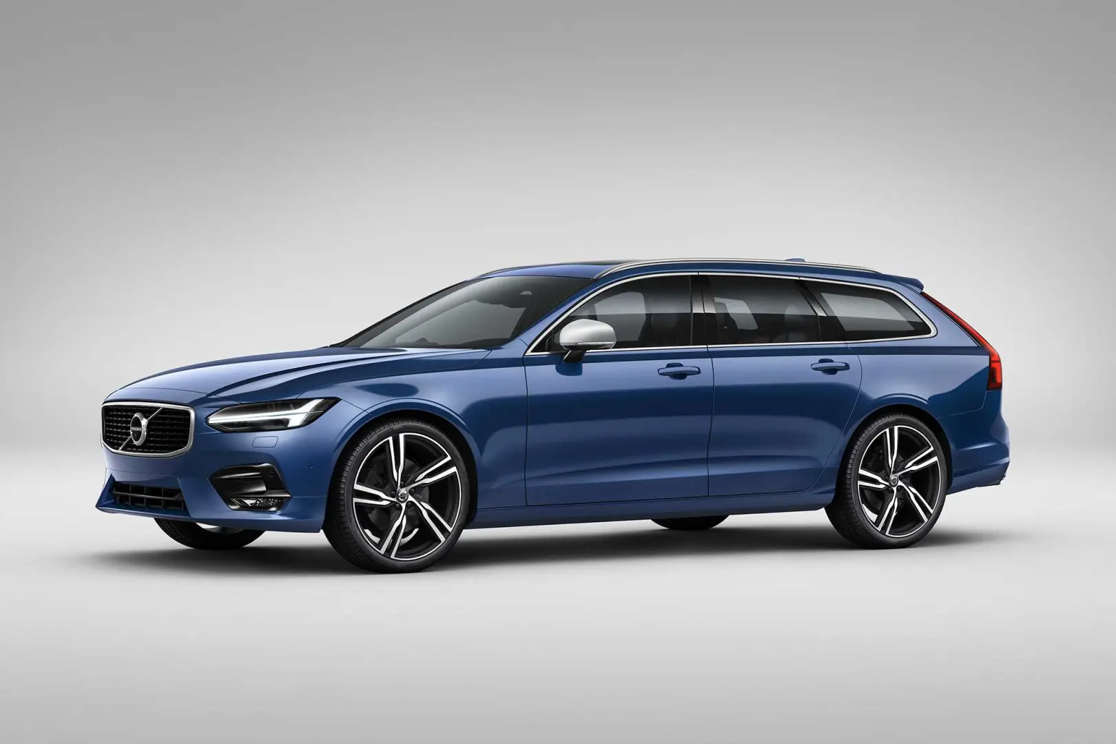 Volvo S90 S90 2.0 D D5 AWD R-Design Plus Geartronic 7