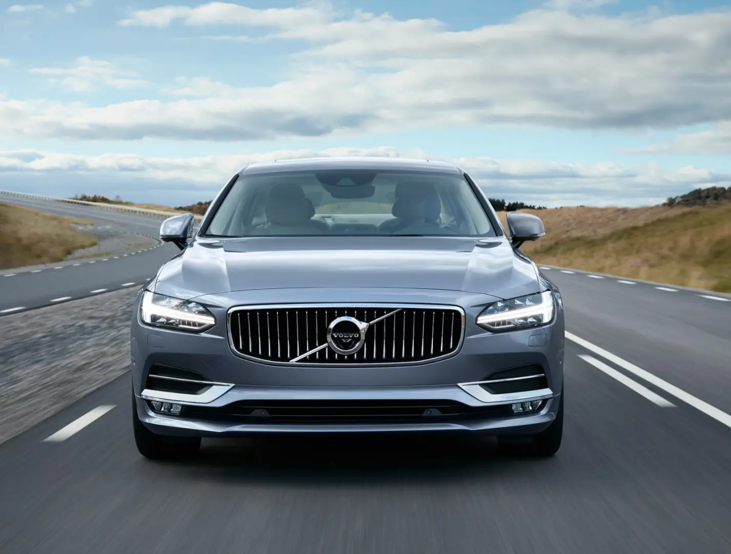 Volvo S90 S90 2.0 T6 AWD Momentum Geartronic 3