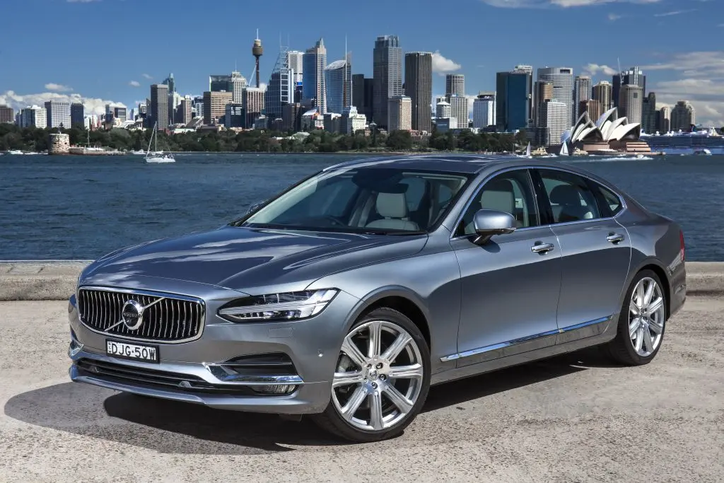 Volvo S90 S90 2.0 T6 AWD R-Design Geartronic 4