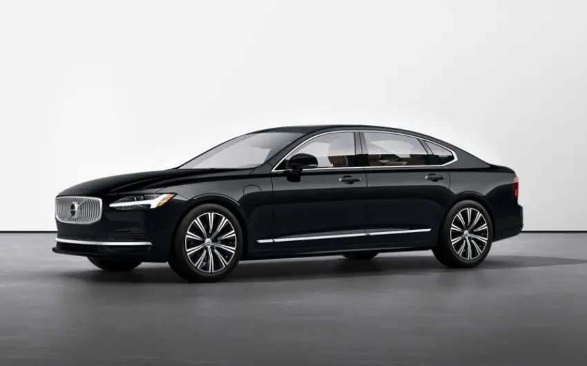 Volvo S90 S90 2.0 T8 Hybrid EAWD Recharge R-Design Geartronic 3