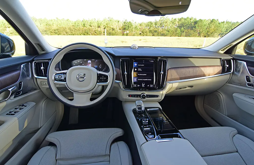 Volvo S90 S90 2.0 T8 Hybrid EAWD Recharge Inscription Geartronic 4