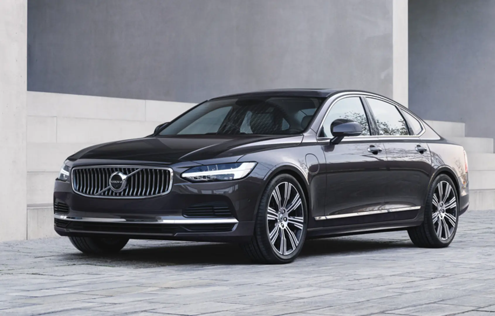 Volvo S90 S90 2.0 T8 Hybrid EAWD Recharge R-Design Geartronic 5