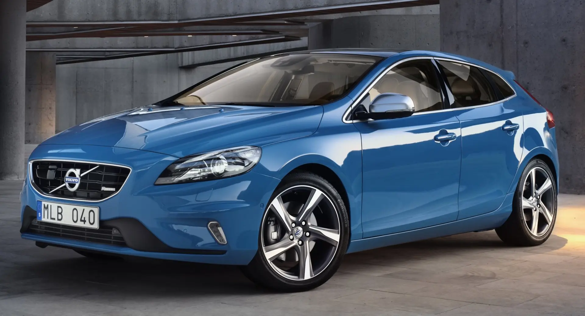 Volvo V40 V40 1.5 R-Design Geartronic 5