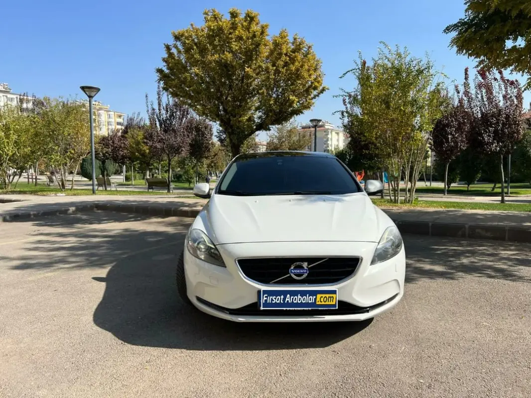 Volvo V40 V40 1.6 D D2 Powershift 1