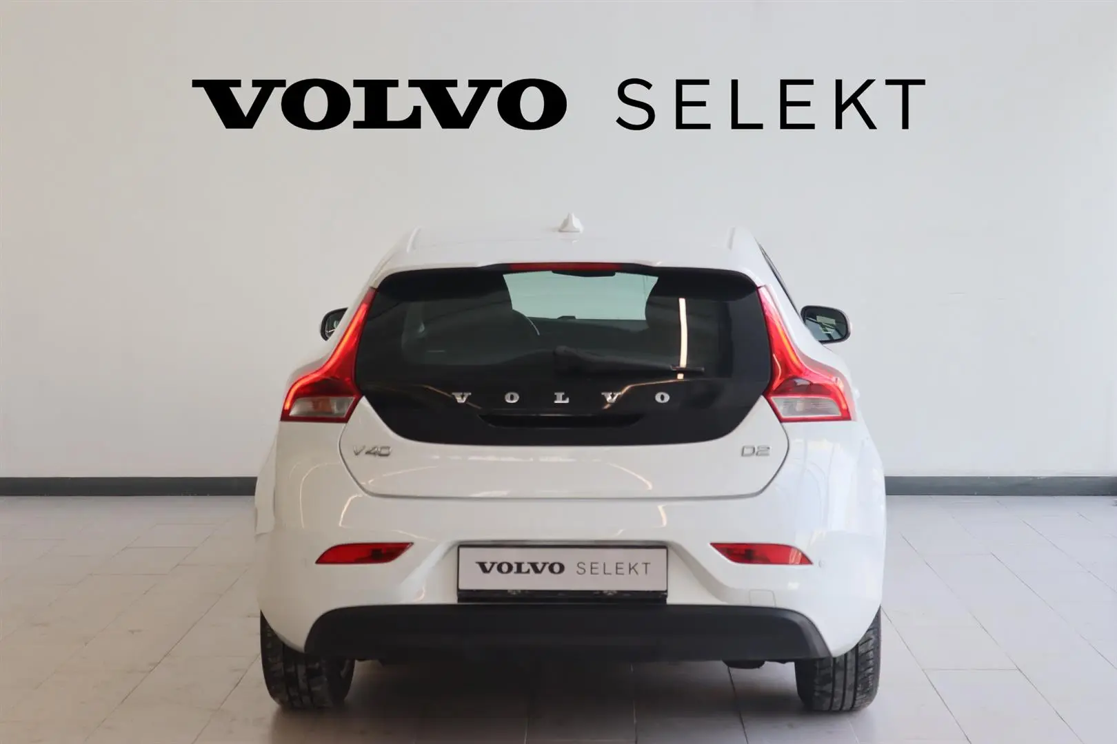 Volvo V40 V40 1.6 D D2 Advance Powershift 6