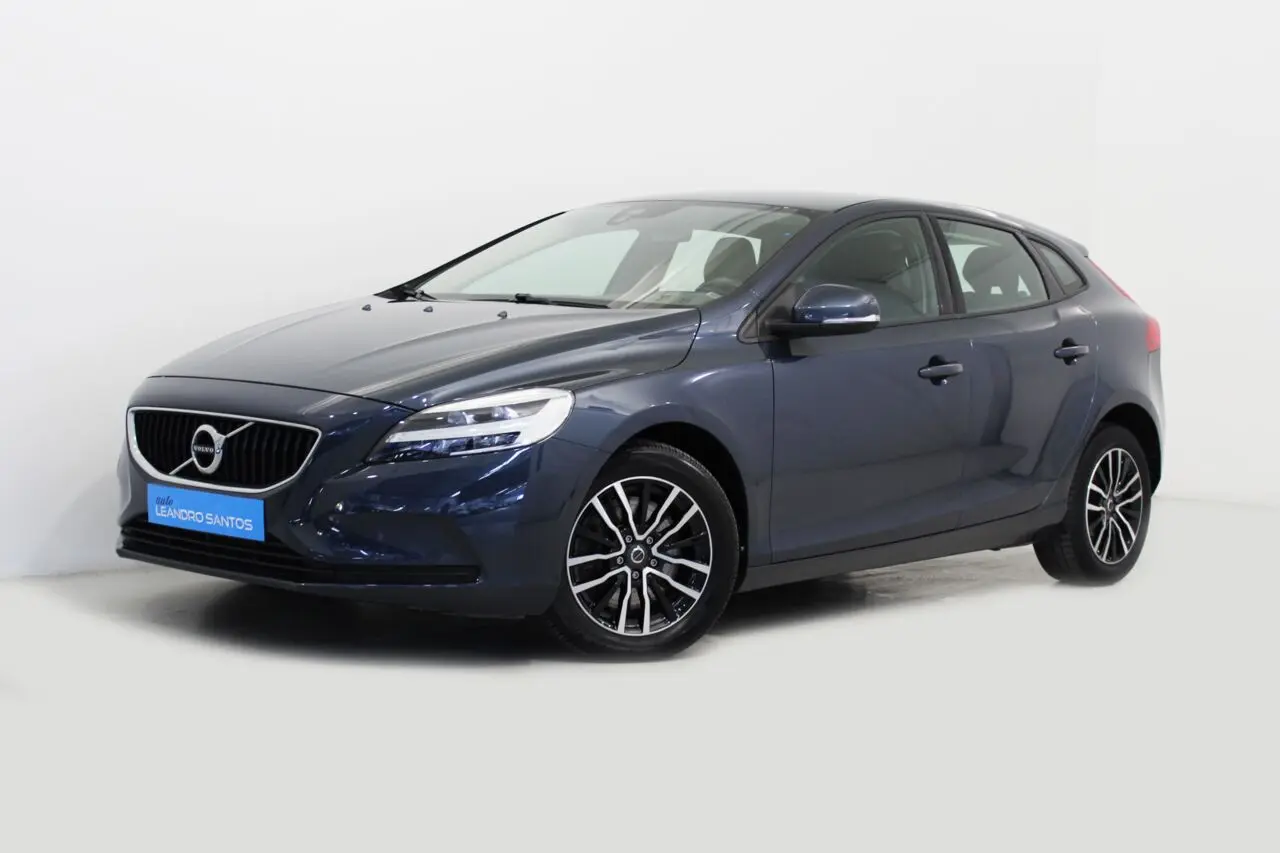 Volvo V40 V40 2.0 D D4 Momentum Geartronic 6