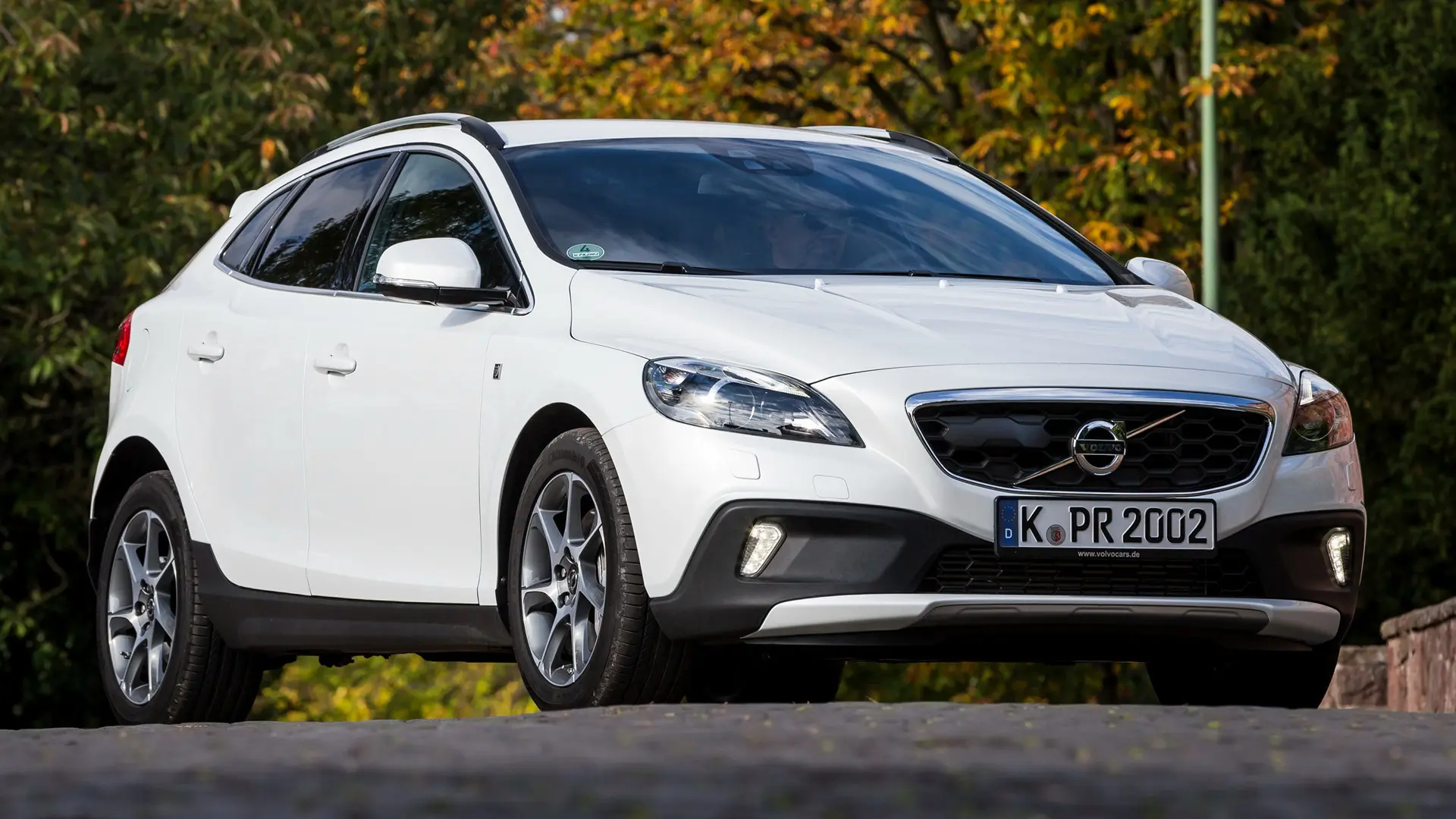 Volvo V40 Cross Country V40 Cross Country 1.6 D D2 Volvo Ocean Race Powershift 6