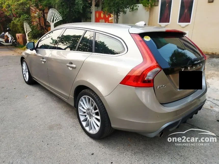 Volvo V60 V60 1.6 D D2 Drive Premium Powershift 5