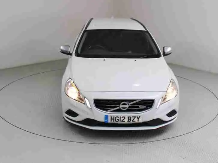 Volvo V60 V60 1.6 D D2 Drive R-Design Powershift 5