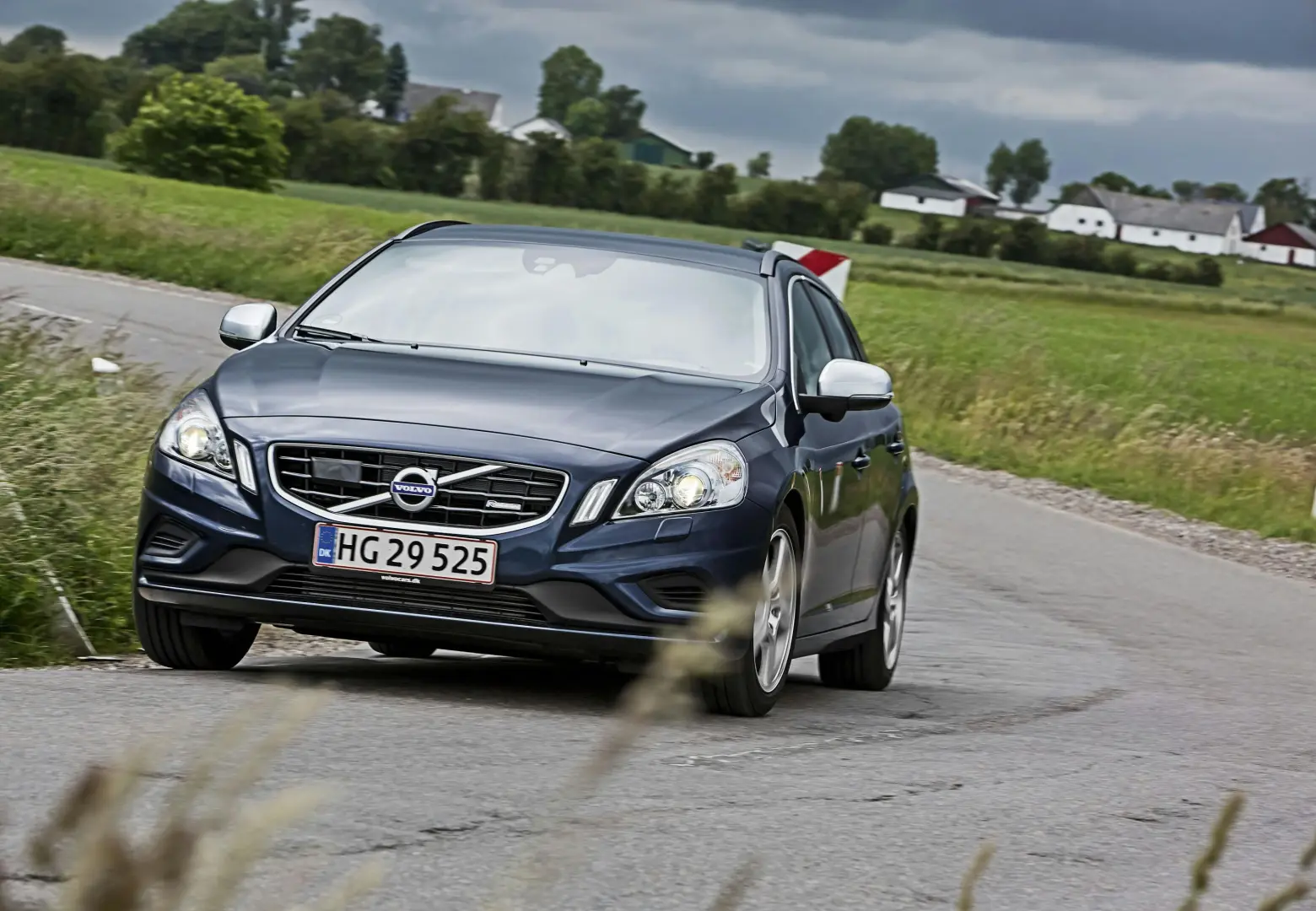 Volvo V60 V60 1.6 D D2 R-Design Powershift 1