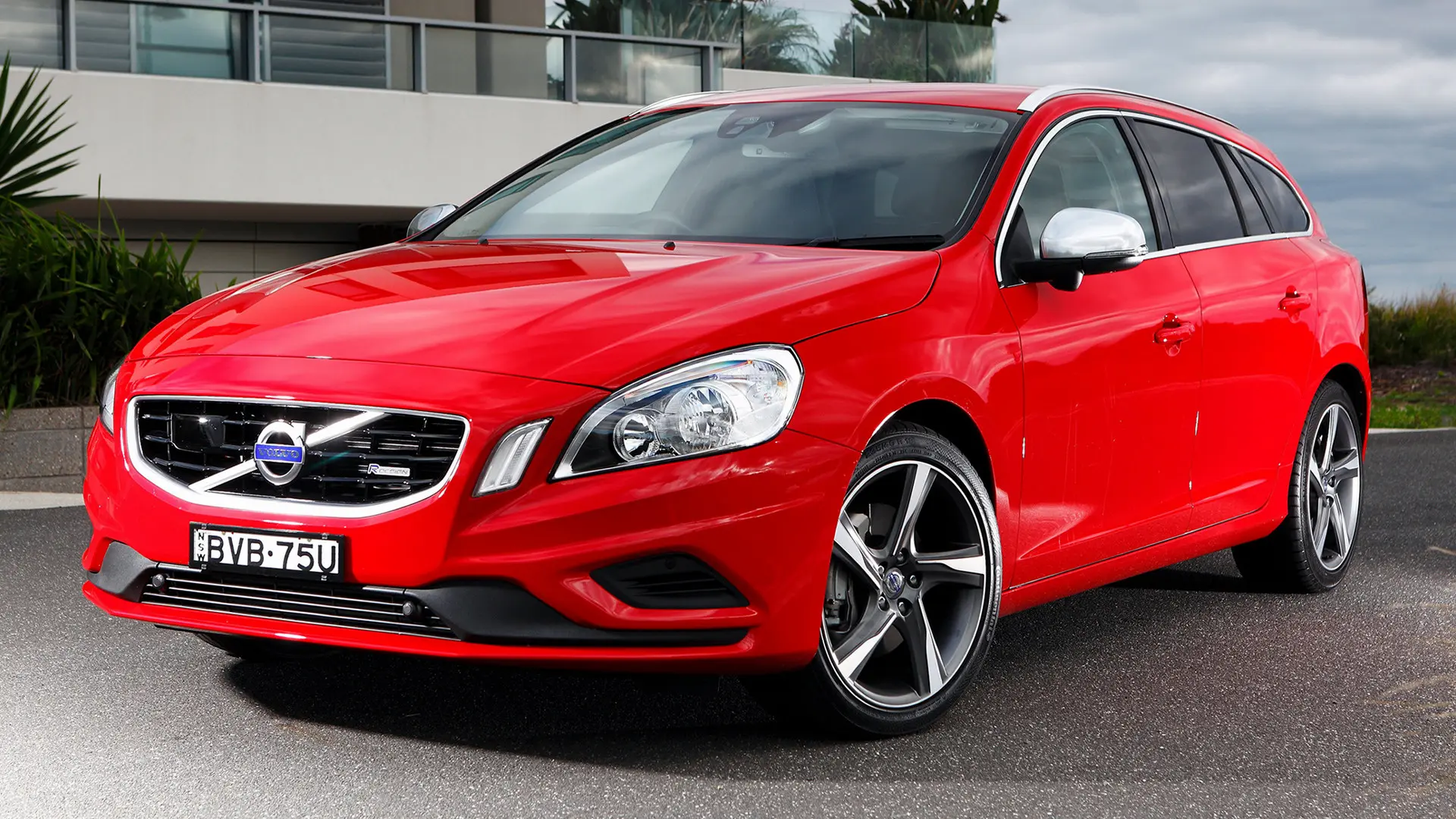 Volvo V60 V60 2.0 T5 R-Design Powershift 2