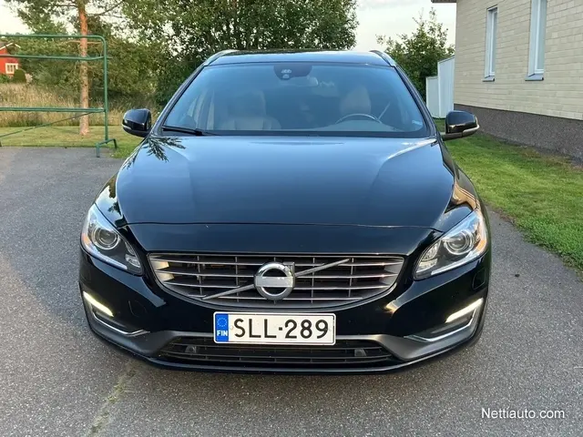 Volvo V60 V60 2.0 D D4 Premium Geartronic 6