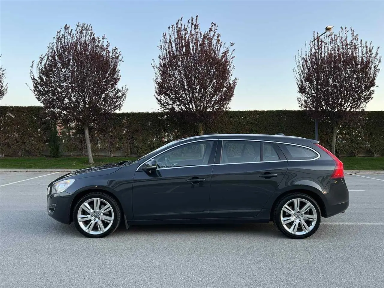 Volvo V60 V60 2.4 D D5 AWD 6