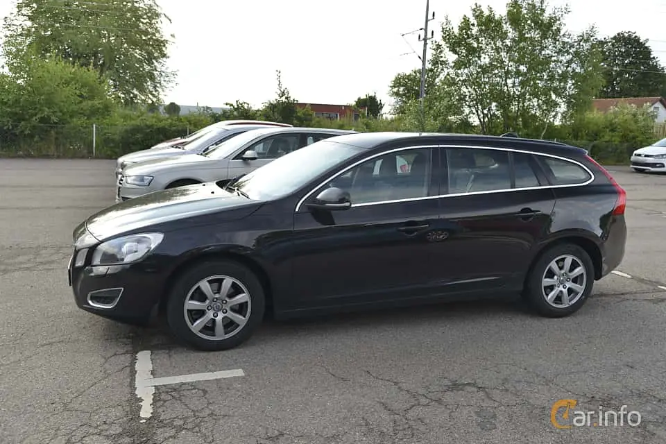 Volvo V60 V60 2.4 D D5 AWD Geartronic 4