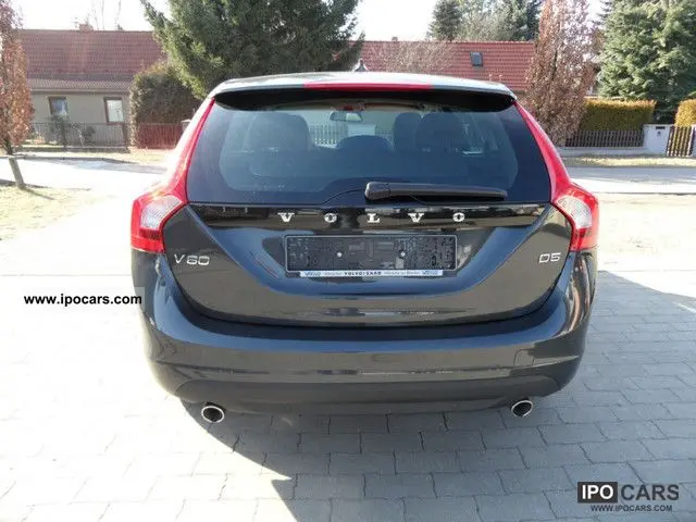 Volvo V60 V60 2.4 D D5 Geartronic 5