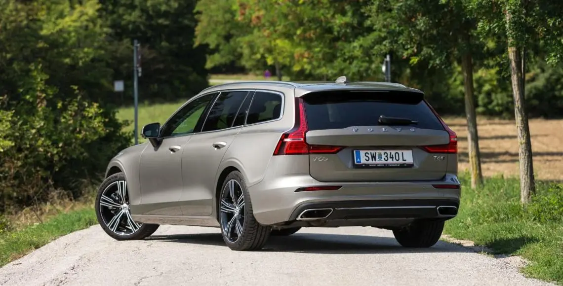 Volvo V60 V60 3.0 T6 AWD Geartronic 1