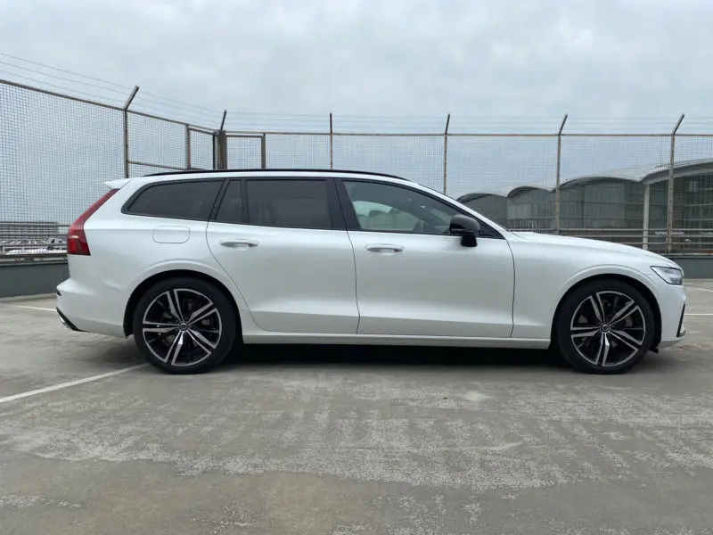 Volvo V60 V60 2.0 T6 AWD R-Design Plus Geartronic 3