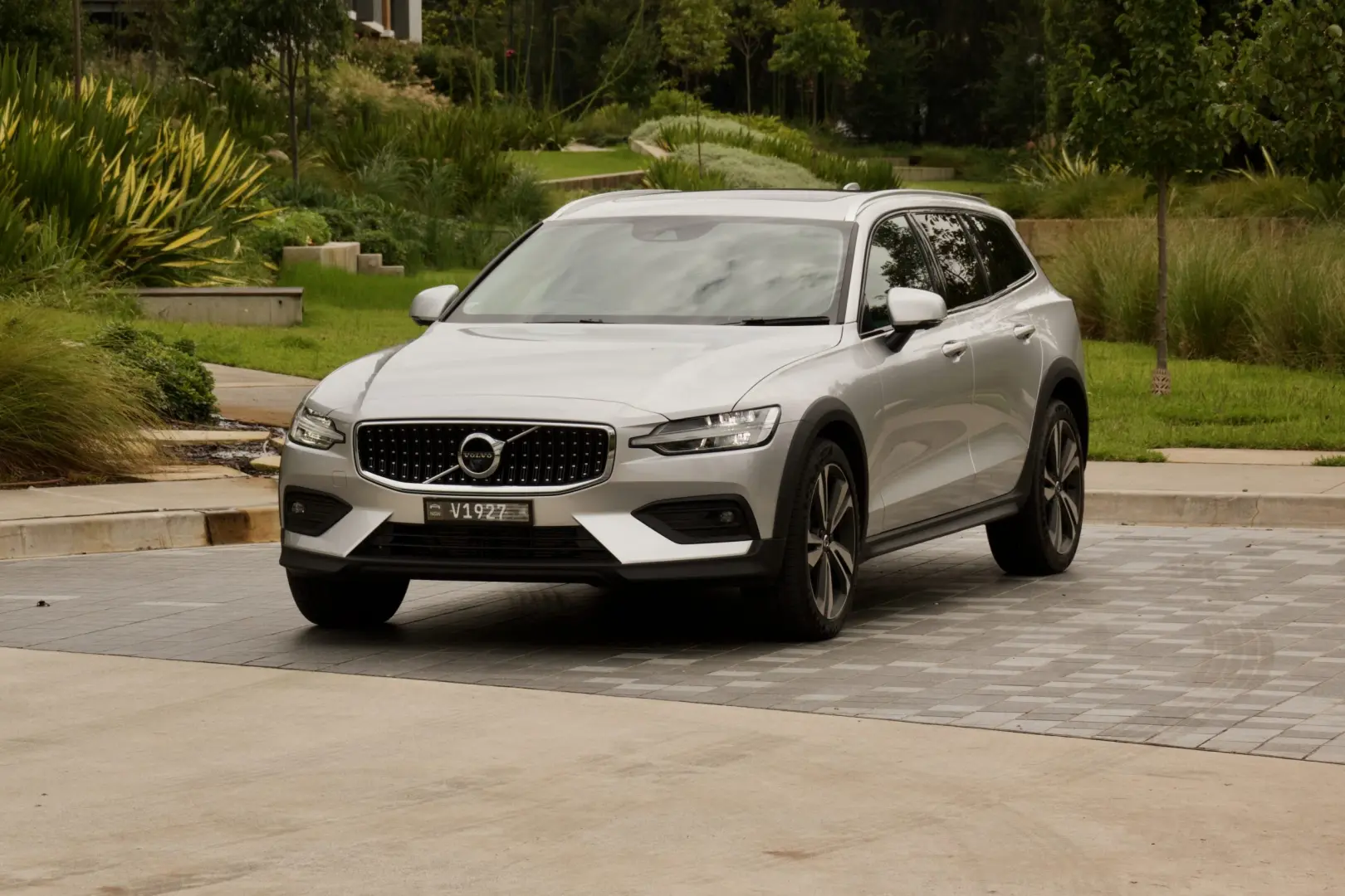 Volvo V60 Cross Country V60 Cross Country 2.0 B5 Plus Bright AWD 0