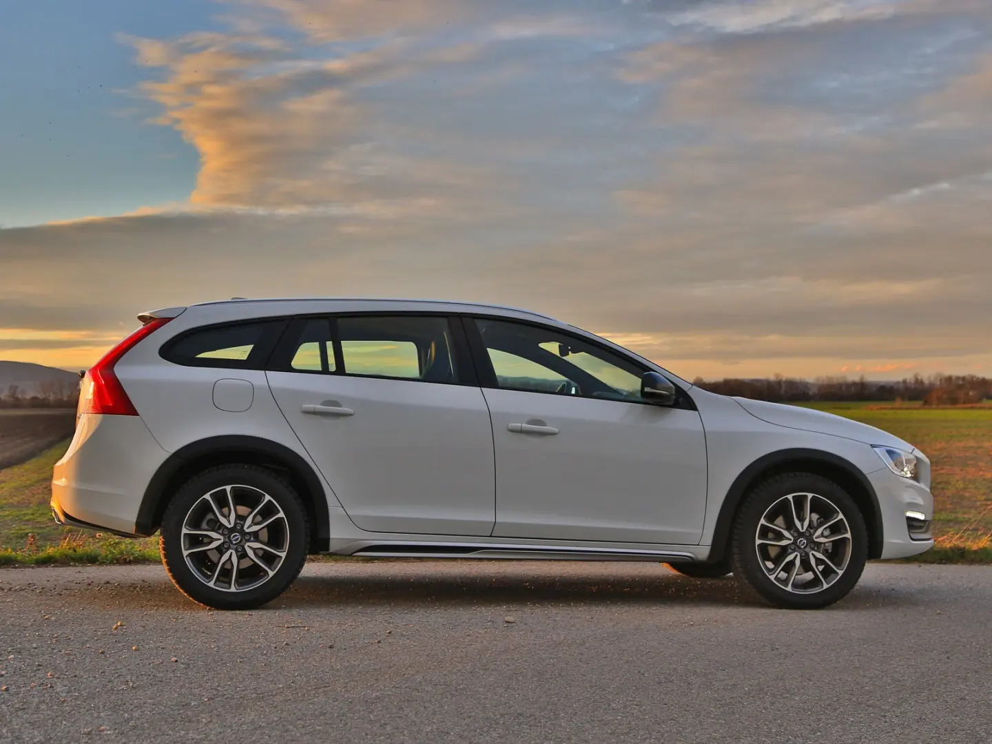 Volvo V60 Cross Country V60 Cross Country 2.0 D D4 Advance Geartronic 3