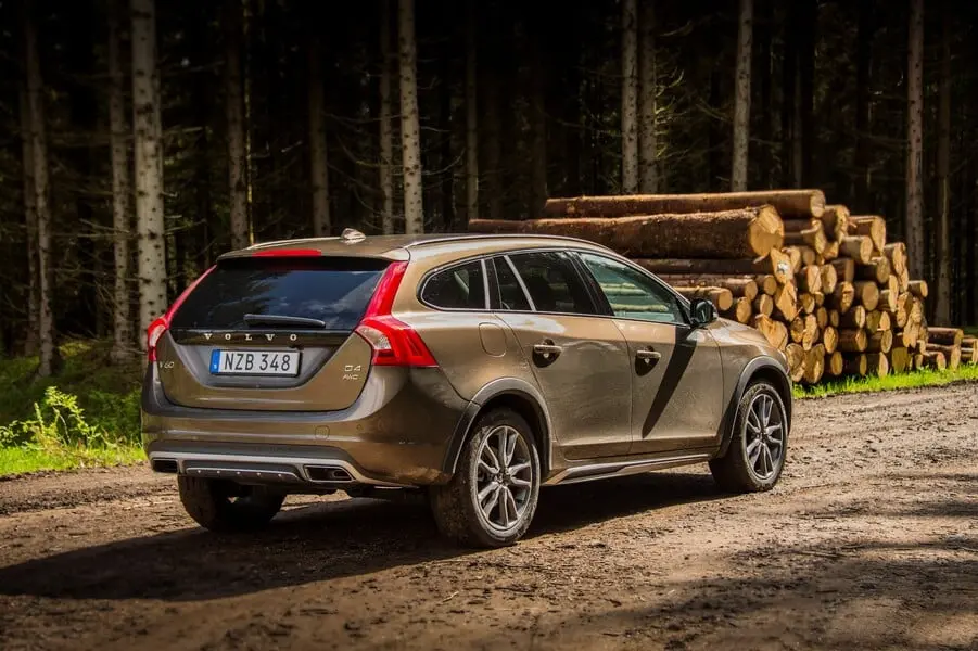 Volvo V60 Cross Country V60 Cross Country 2.0 D D4 Advance Geartronic 2