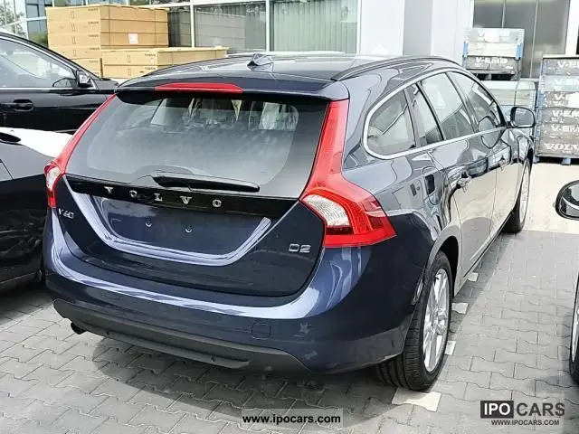 Volvo V70 V70 1.6 D D2 Momentum Powershift 5