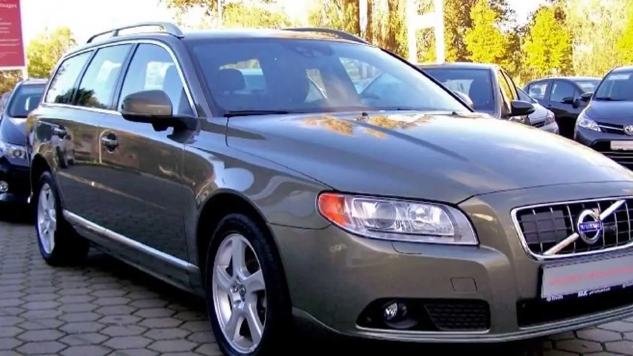 Volvo V70 V70 1.6 T4 Advance Powershift 3
