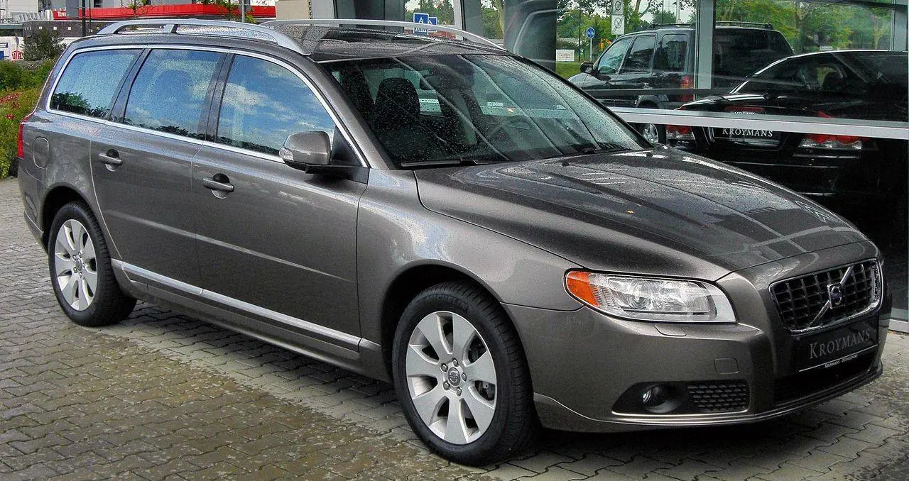 Volvo V70 V70 2.0 D D3 Geartronic 2