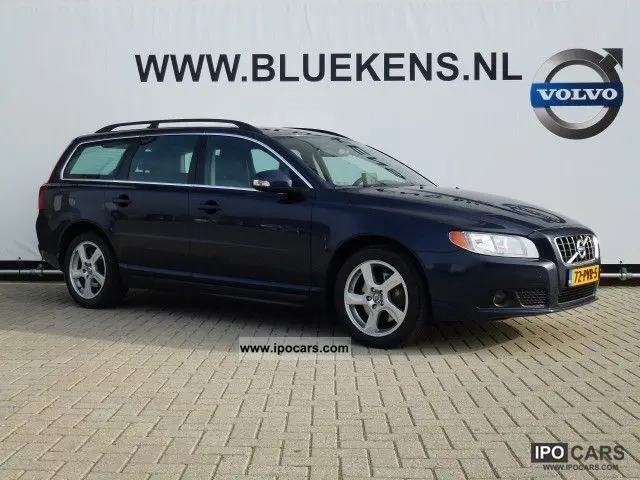 Volvo V70 V70 2.0 D D3 Premium Geartronic 1