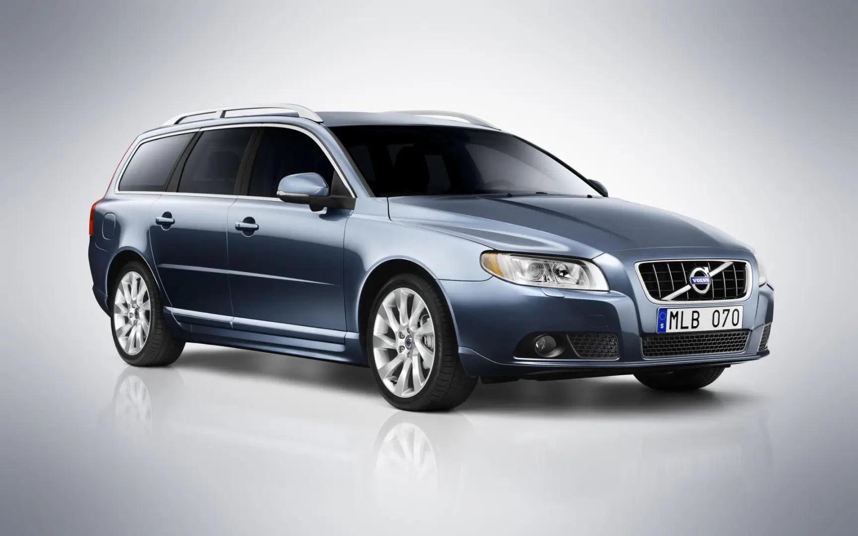 Volvo V70 V70 2.0 D D4 Premium Geartronic 2