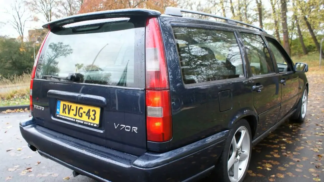 Volvo V70 V70 2.3 T5 3
