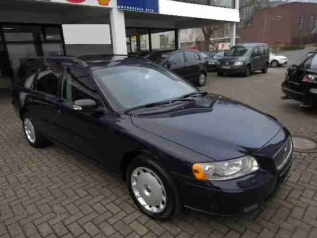 Volvo V70 V70 2.4 D D5 AWD Momentum 6
