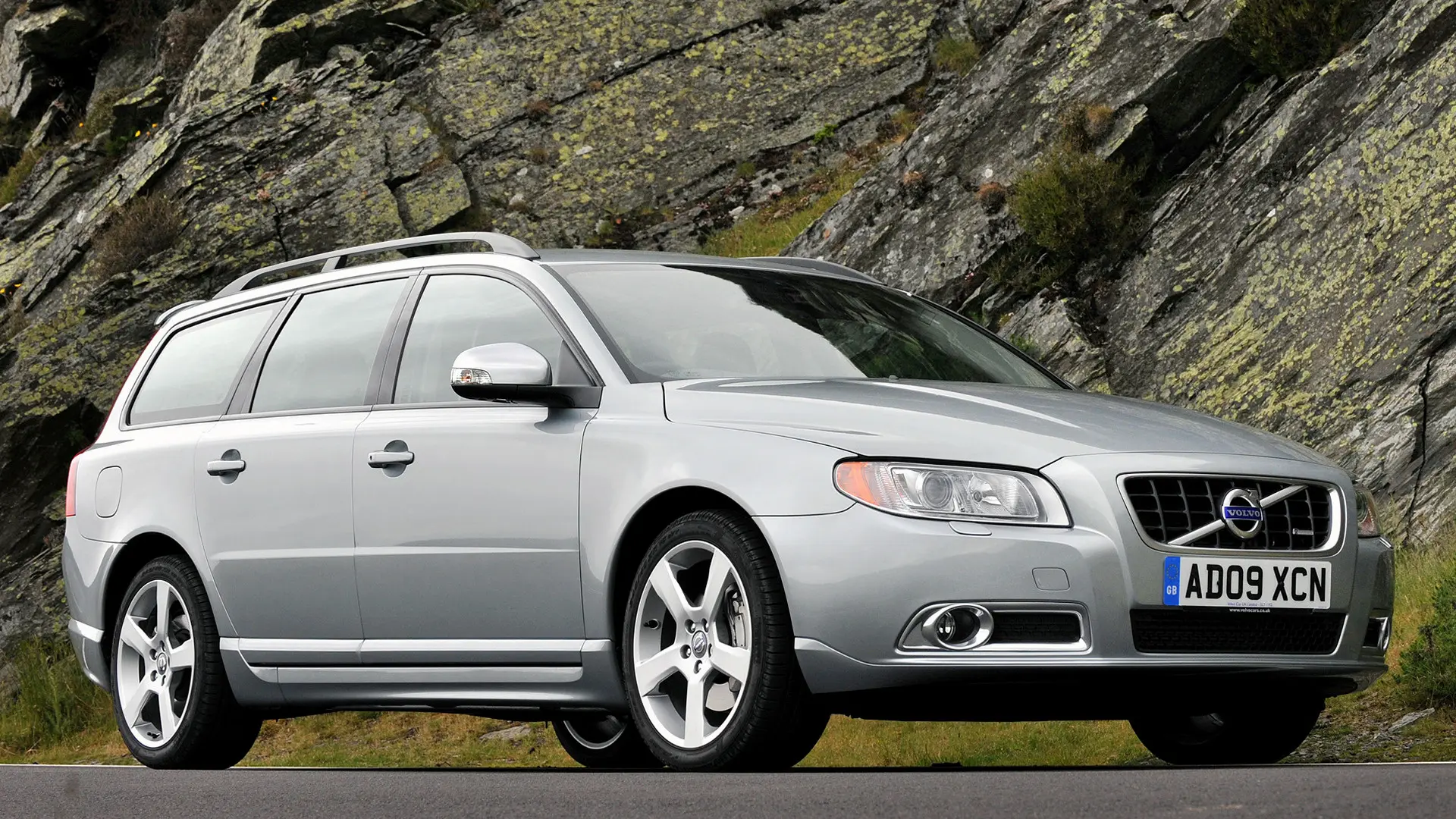 Volvo V70 V70 2.4 D D5 R-Design Geartronic 3